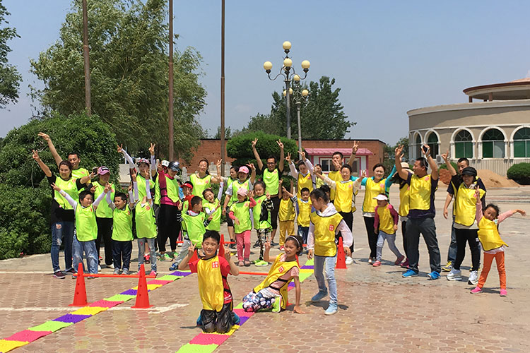 為什么要讓孩子參加冬夏令營(yíng)？